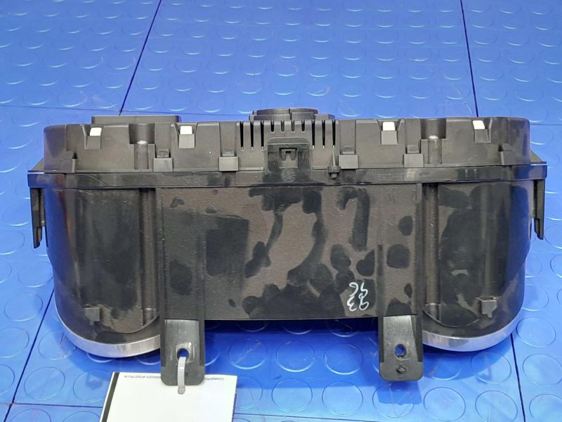 2017 Jaguar XE 2.0L Diesel Intrument Cluster Speedometer OEM HX7310849BE