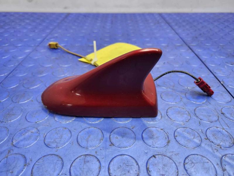 2011-2012 Buick Lacrosse Radio Antenna Assembly Maroon GAW OEM 20786830