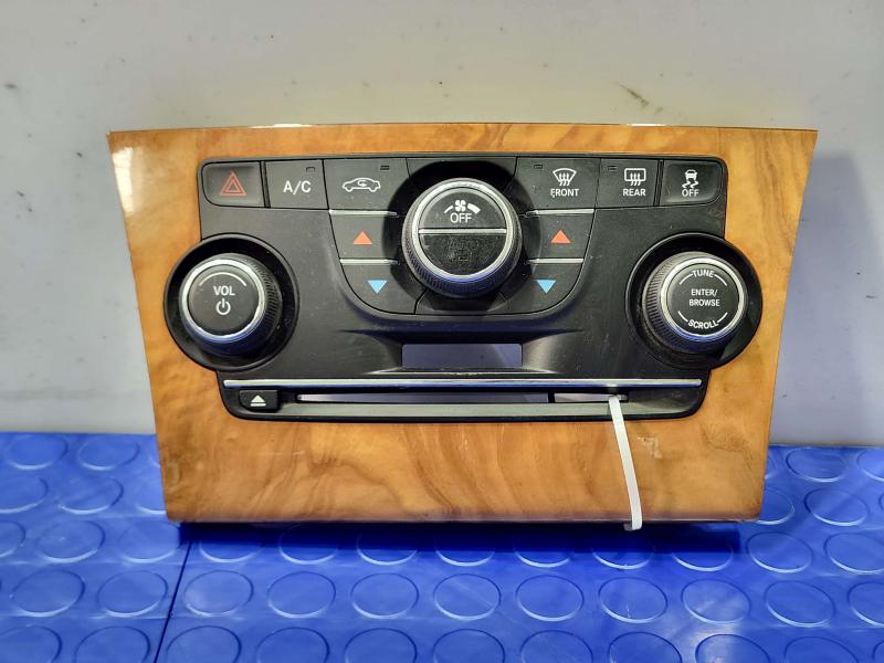 2012-2014 Chrysler 300 Center Stack Temperature Climate Control Assembly OEM 1VD68AAAAA