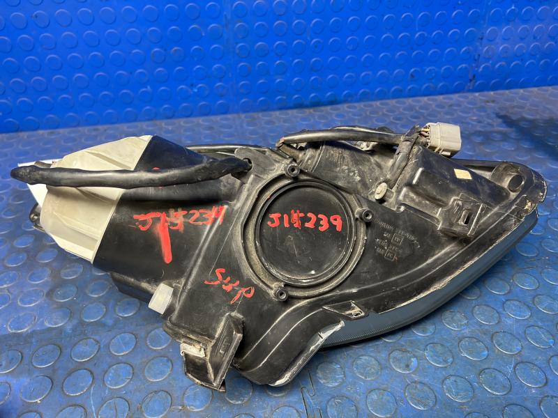 2004 Nissan Maxima Headlamp Assembly