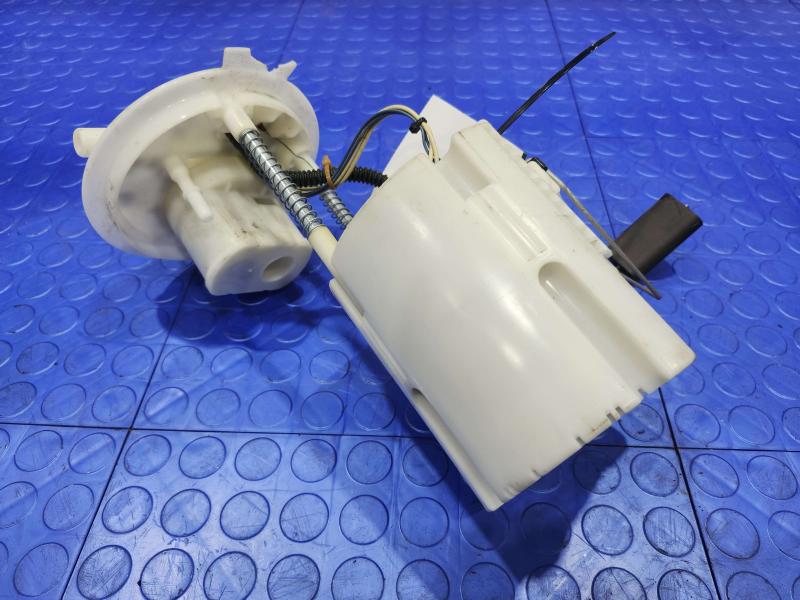 2017 Chrysler 200 2.4L Fuel Pump Assembly Genuine OEM Part 68084384AC