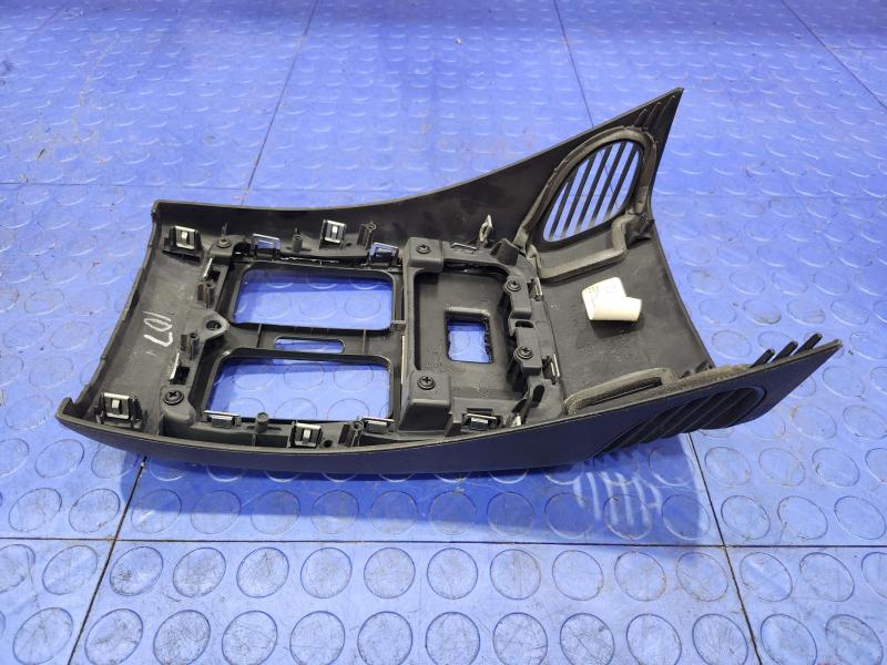 2012 Jeep Grand Cherokee Center Console Rear Trim Black Genuine OEM 1TL431X9AA