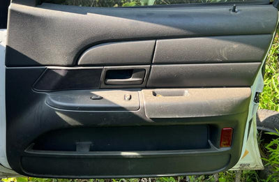 2007 2008 Ford Crown Victoria Front Door Trim Panel RH Passenger Side Black Manual Seats OEM 7W7Z5423942CC