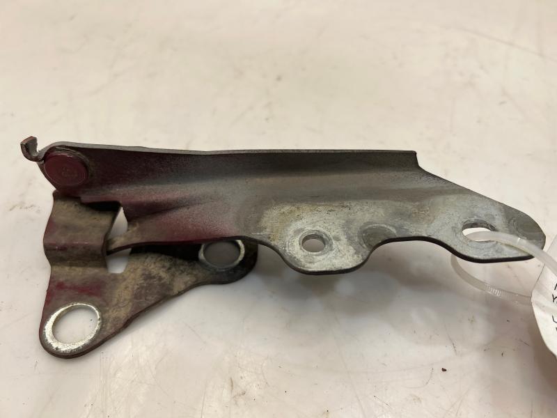 2001 - 2007 Ford Escape Hood Hinge LH Driver Side OEM 7L8Z16797A