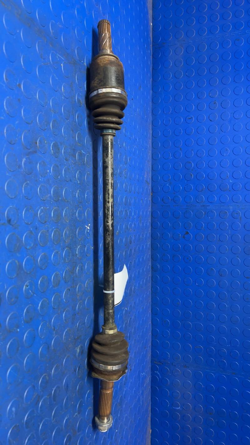 2014 Subaru Forester Axle Shaft