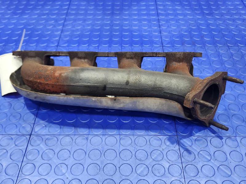 2014 Chevrolet Silverado 1500 Exhaust Manifold