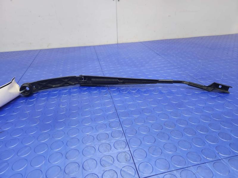 2020 Subaru Forester Wiper Arm