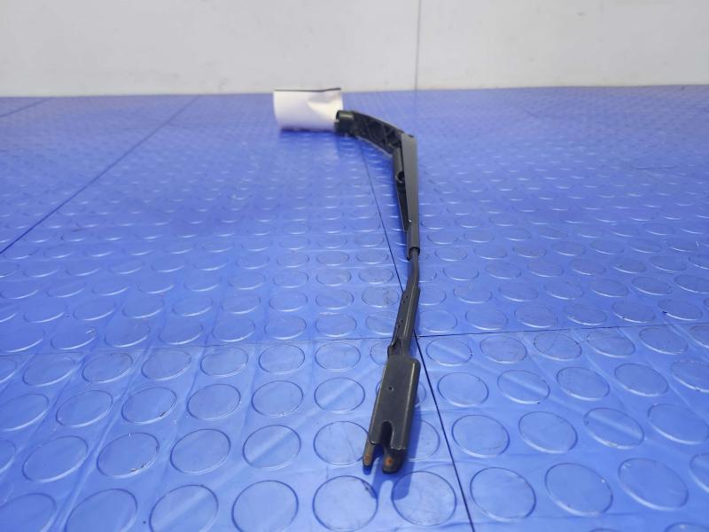 2020 Subaru Forester Wiper Arm