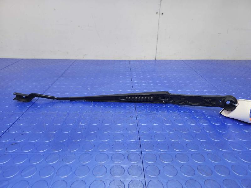 2020 Subaru Forester Wiper Arm