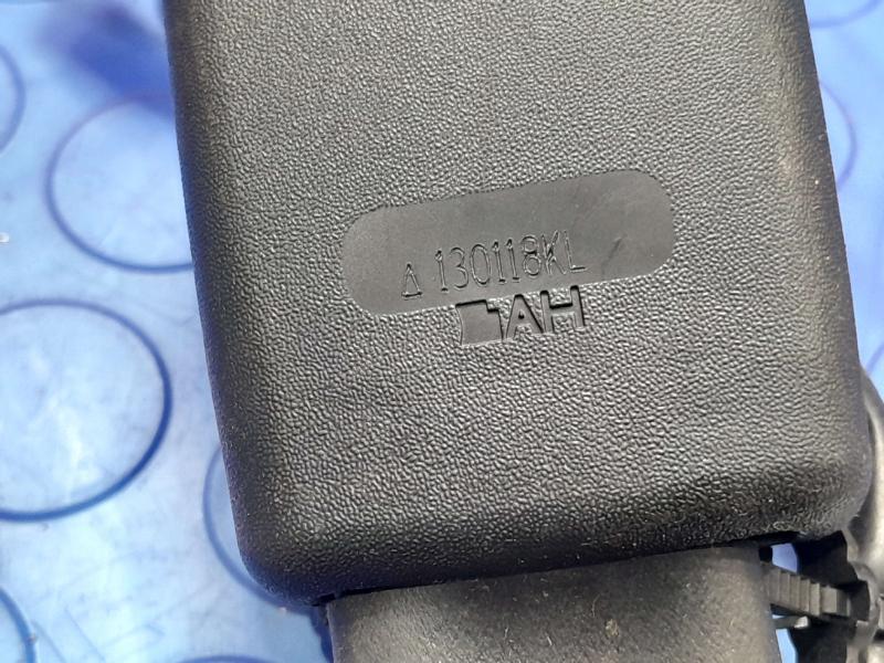 2013 Infiniti FX35 Front Seat Belt