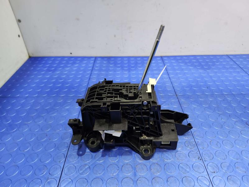 2018 Toyota Highlander Floor Shifter