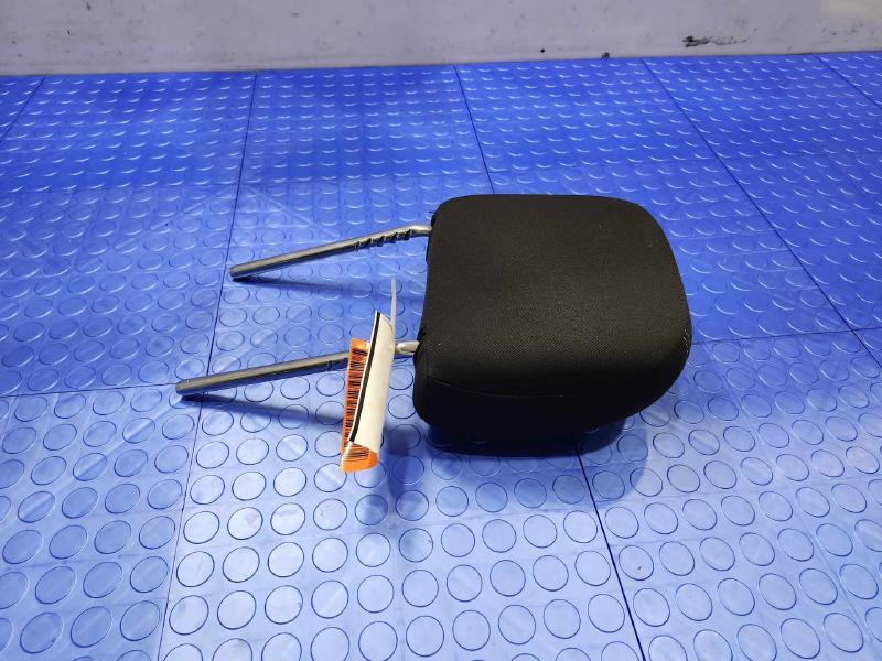 2021 Chrysler Voyager Headrest