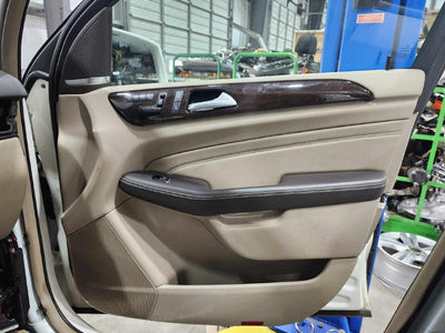 2012 Mercedes ML-Class Front Door Trim Panel