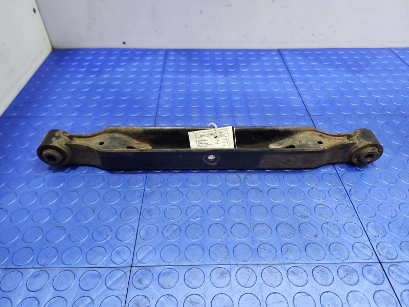 2016 Nissan Rogue Lower Control Arm Rr