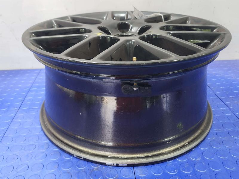 2014 Ford Mustang Wheel