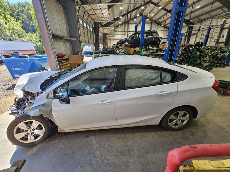 2018 Chevrolet Cruze 3Rd Brake Light Avoidance Lamp
