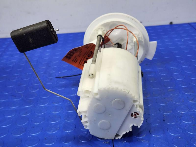 2013-2014 Ford Escape 1.6L 2.0L Fuel Pump Assembly Genuine OEM CV619H307BJ