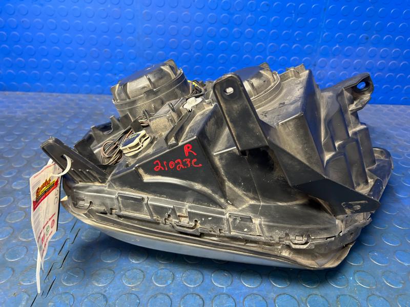2011 GMC Terrain Headlamp Assembly