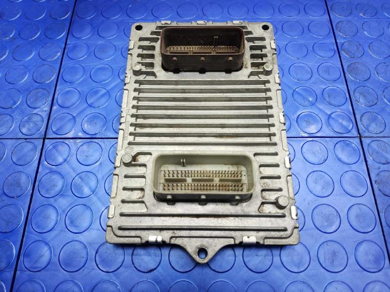 2012 Chrysler 200 Engine/Motor Brain Box