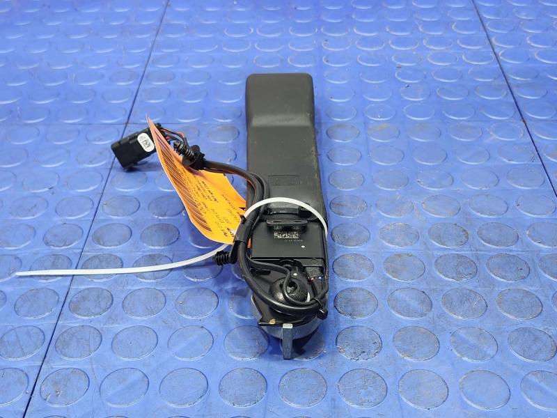 2021 Ford Explorer Front Seat Belt