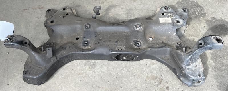 2014 Hyundai Veloster Crossmember/Cradle/Undercarria