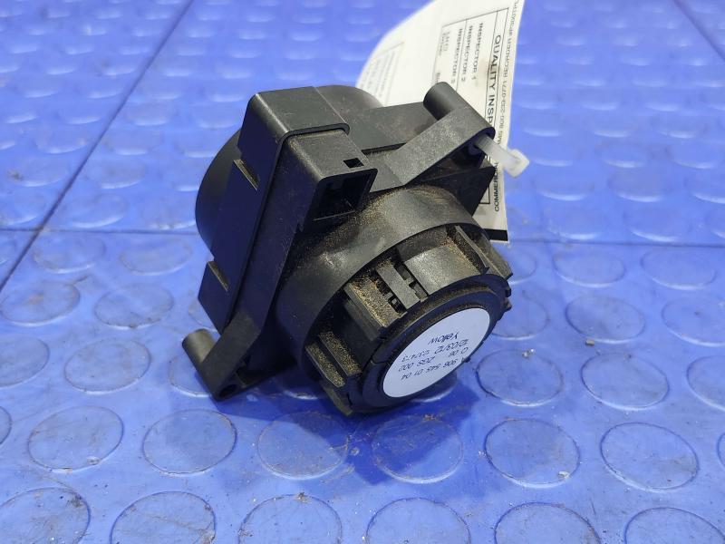 2012 Mercedes Sprinter Headlight Switch (Dash Mtd)