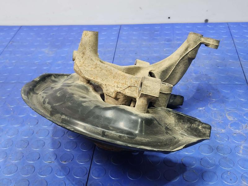2015 Volkswagen Beetle Rear Knuckle/Stub Axle