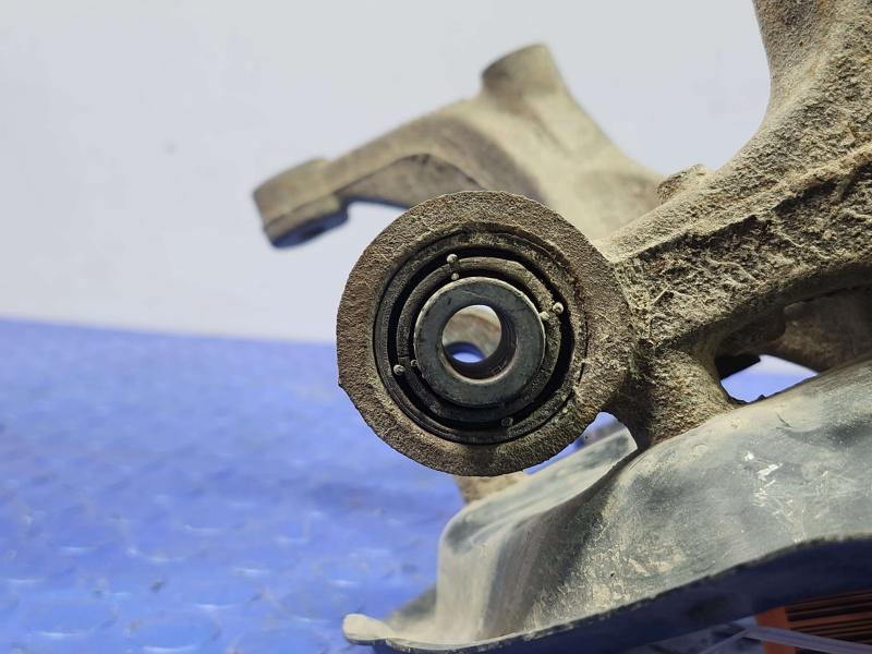 2015 Volkswagen Beetle Rear Knuckle/Stub Axle