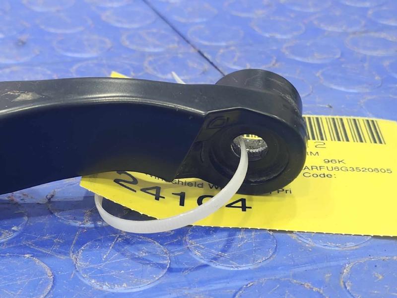 2016 Toyota Prius Wiper Arm
