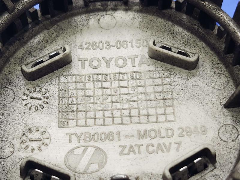 2019 Toyota Camry Center Cap