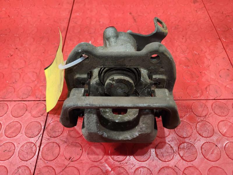 2012 MINI Cooper Countryman Caliper