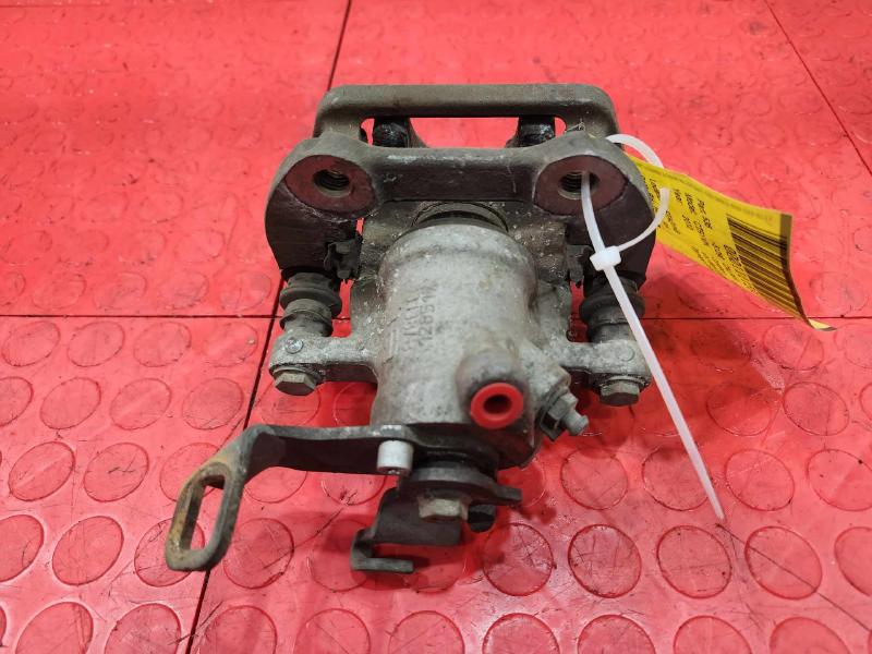 2012 MINI Cooper Countryman Caliper