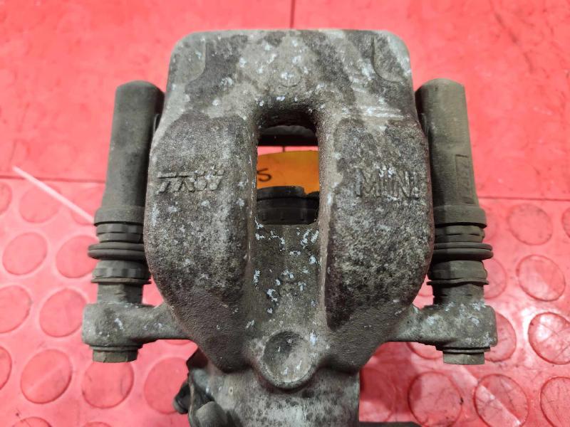 2012 MINI Cooper Countryman Caliper