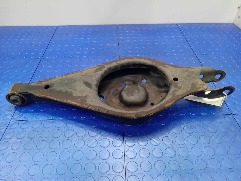2015 Ford Taurus Lower Control Arm Rr