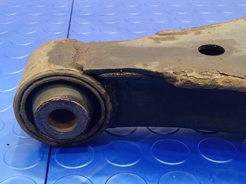 2015 Ford Taurus Lower Control Arm Rr