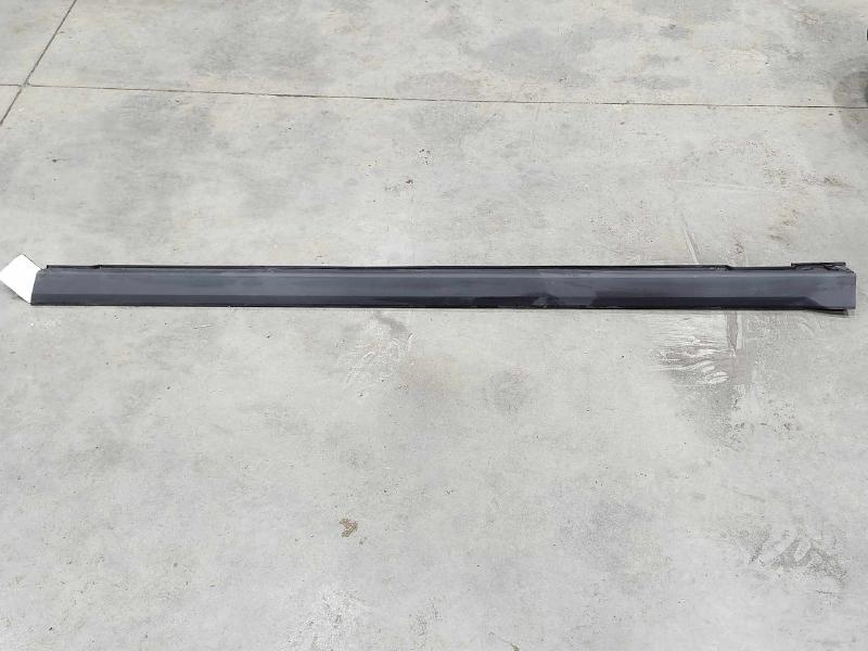 2014 Hyundai Santa Fe Rocker Moulding