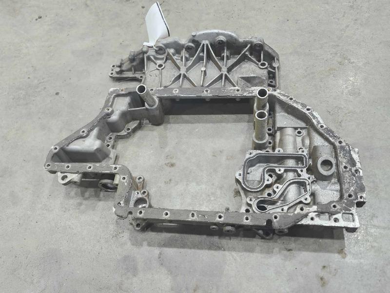 2007 Audi Q7 Oil Pan