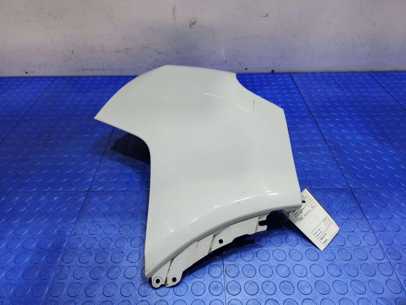 2020 Land Rover Discovery Sport Bumper Tip