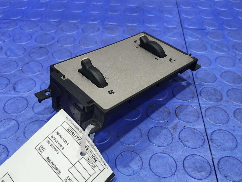 2004 Ford Explorer Heater A/C Control