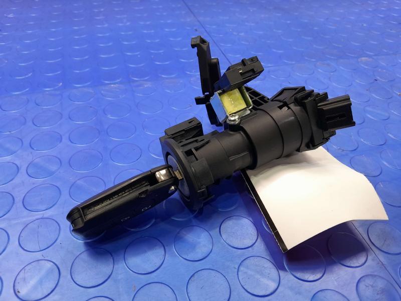 2022-2024 Ford Maverick Ignition Switch Assembly with Key Genuine OEM Part