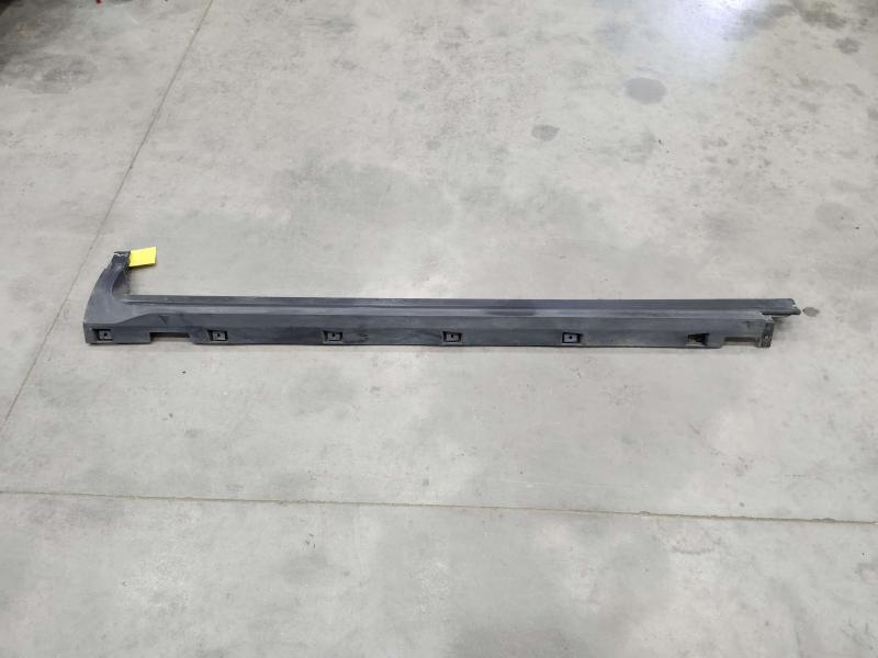 2020 Ford Escape Rocker Moulding