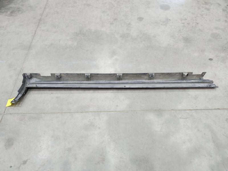 2020 Ford Escape Rocker Moulding