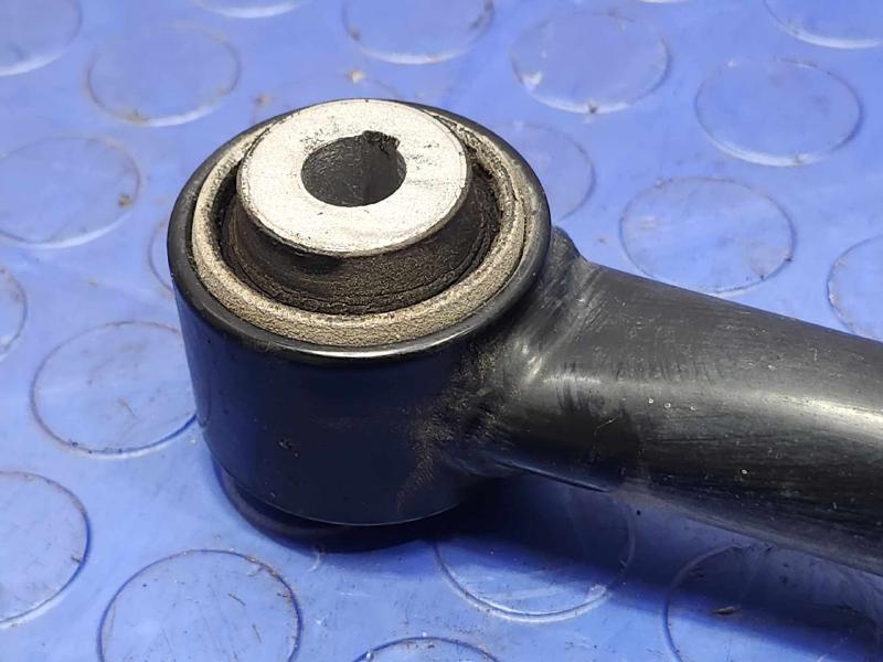2021 Jeep Renegade Lower Control Arm Rr