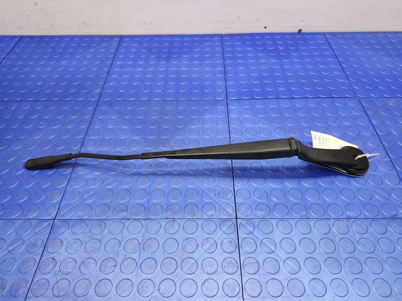 2014 Ford Focus Wiper Arm