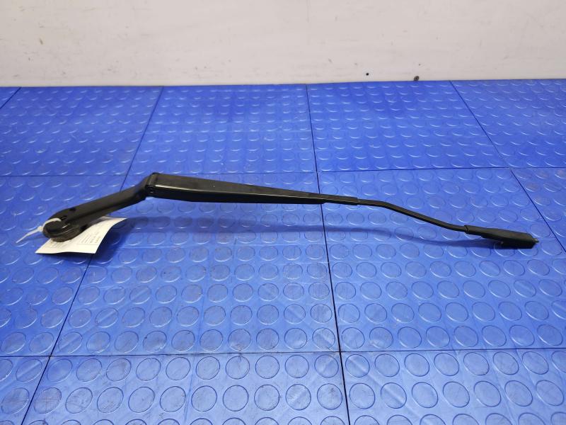 2014 Ford Focus Wiper Arm