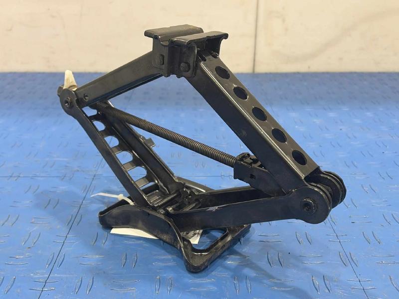 2012 Jeep Compass Jack Assembly