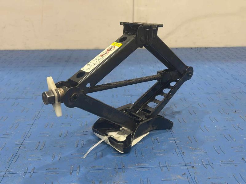 2012 Jeep Compass Jack Assembly