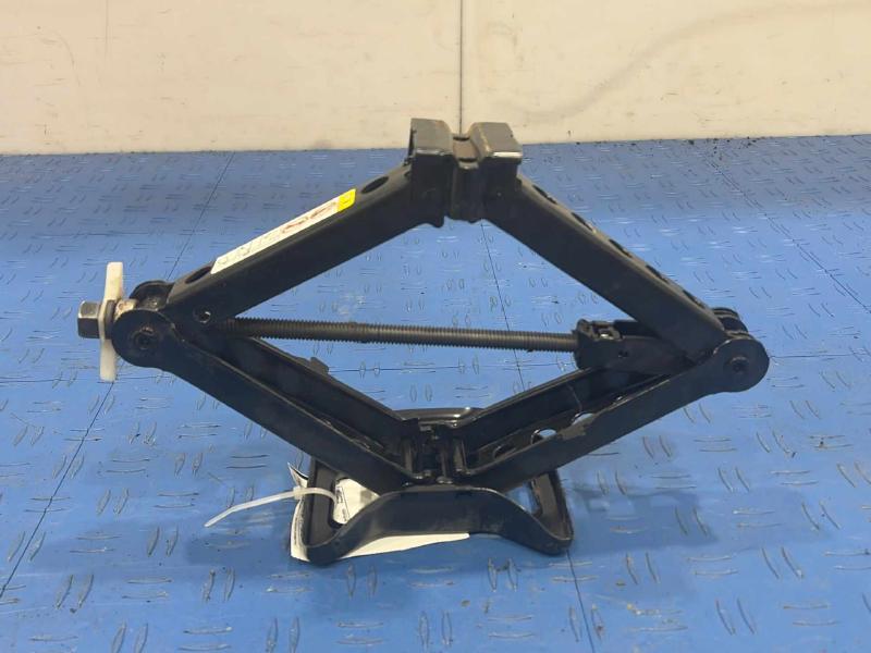 2012 Jeep Compass Jack Assembly