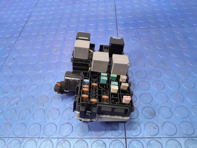 2018 Volvo S90 Cabin Fuse Box