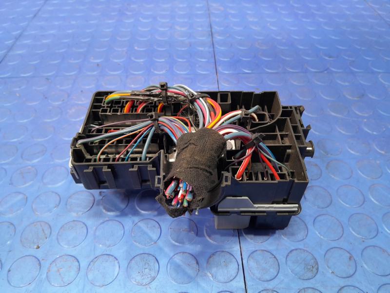 2018 Volvo S90 Cabin Fuse Box